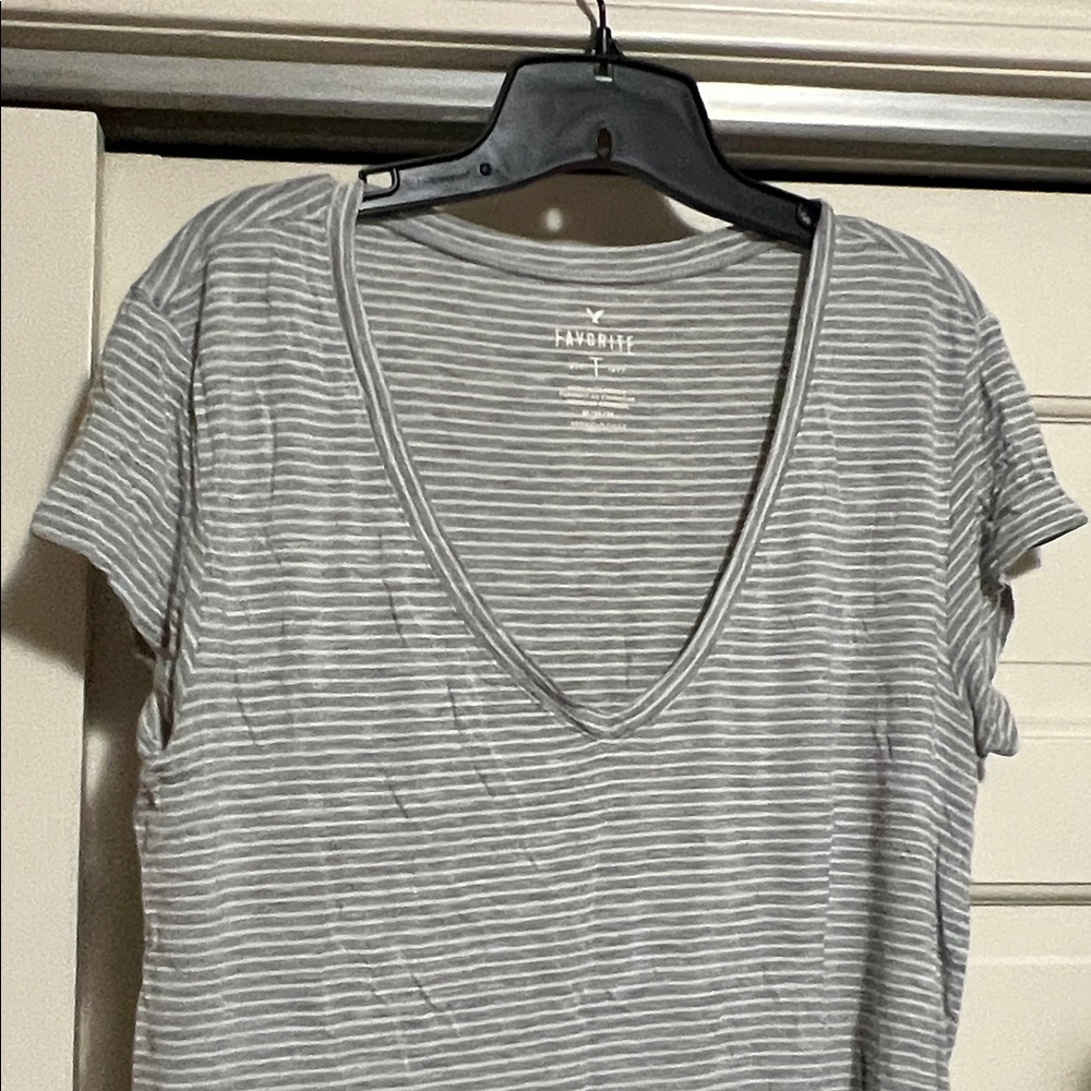 American Eagle Outfitters Gray Striped V-Neck Tee